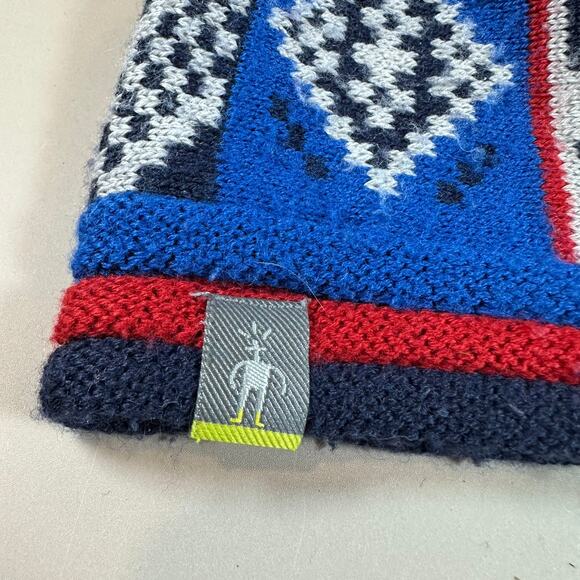 Smartwool Kids Snowflake Beanie Pom Winter Hat Merino Wool Youth Boys Blue Red - Picture 6 of 9